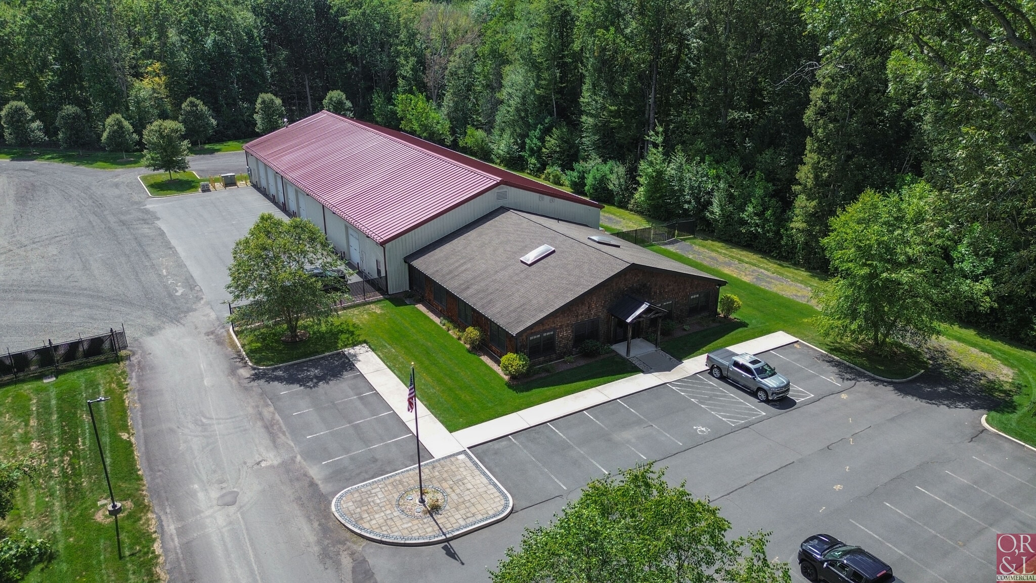 103R Old Windsor Rd, Bloomfield, CT for lease Primary Photo- Image 1 of 24