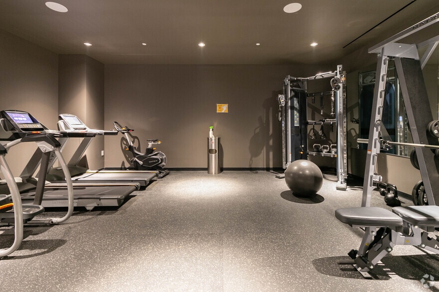 522 Atlantic Ave, Brooklyn, NY for lease - Interior Photo - Image 3 of 23