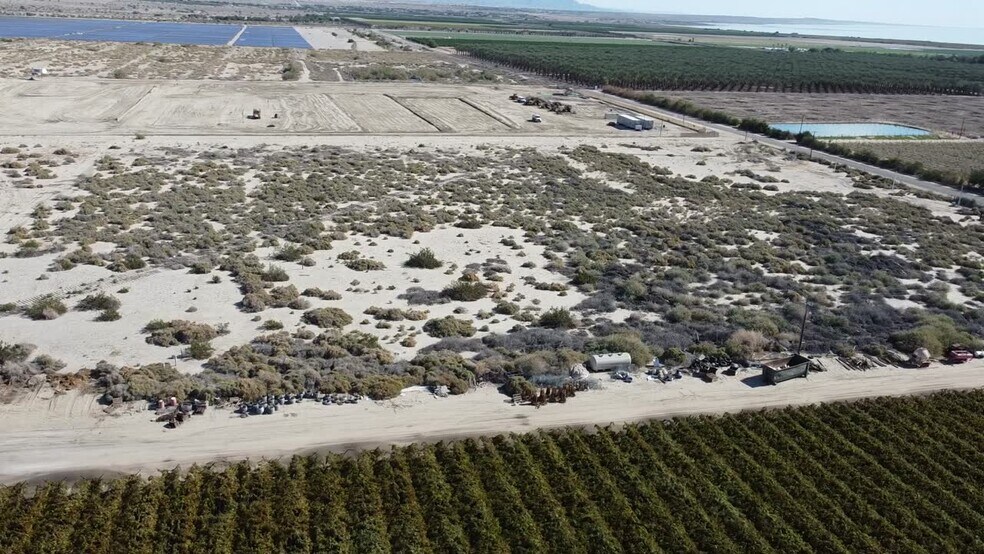 Avenue 70, North Shore, CA à vendre - Vidéo sur l’inscription commerciale - Image 3 de 5