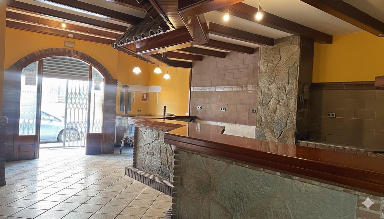 Multifamily in Reus, Tarragona for sale Interior Photo- Image 1 of 2