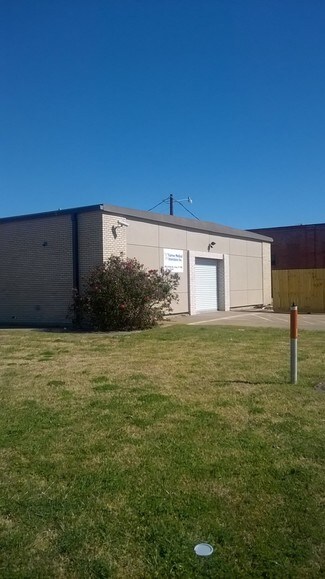 Plus de détails pour 801 N Bryan Ave, Bryan, TX - Bureau, Bureau/Commerce de détail à louer