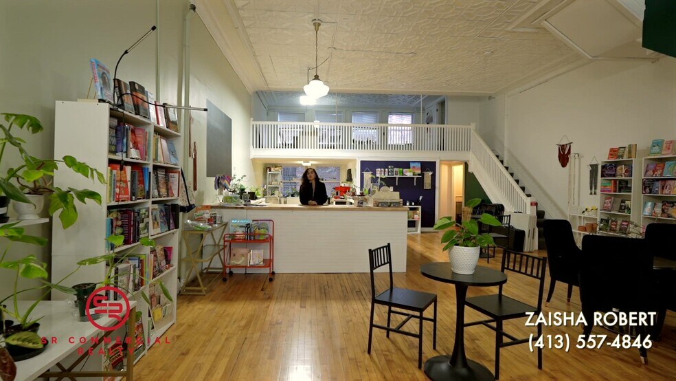 284 High St, Holyoke, MA à vendre - Vidéo sur l’inscription commerciale - Image 2 de 29