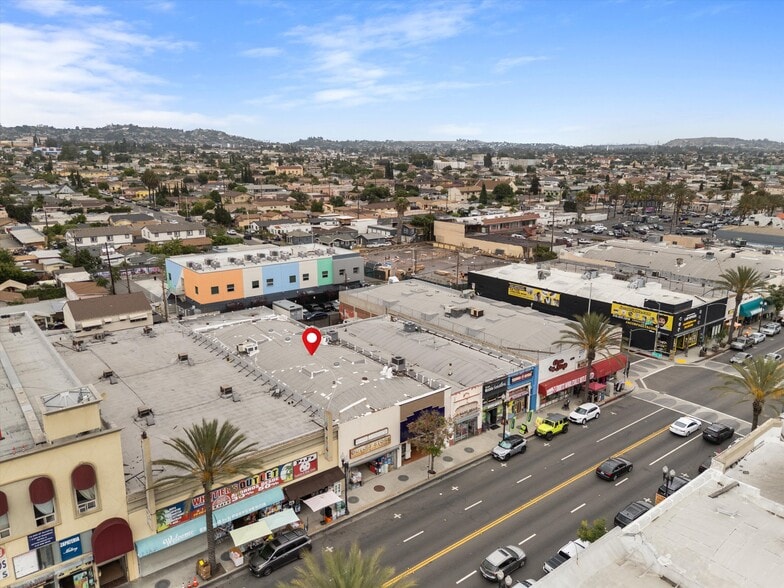 4719-4721 Whittier Blvd, Los Angeles, CA à vendre - Aérien - Image 3 de 11