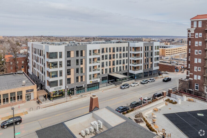 3618 Farnam St, Omaha, NE à louer - Photo du bâtiment - Image 3 de 10
