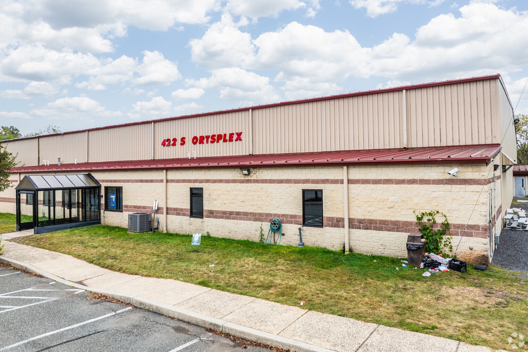 1400 Industrial Hwy, Pottstown, PA à vendre Photo du bâtiment- Image 1 de 7