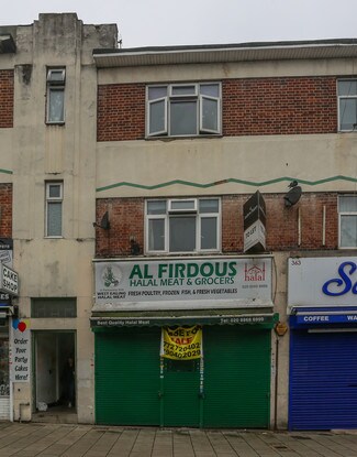 Plus de détails pour 359 Rayners Ln, Pinner - Commerce de détail à louer