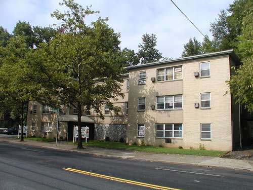 2375 Richmond Rd, Staten Island, NY à louer - Photo du bâtiment - Image 2 de 8