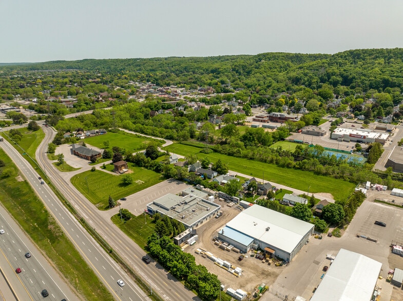 115 S Service Rd W, Grimsby, ON for lease - Aerial - Image 3 of 8