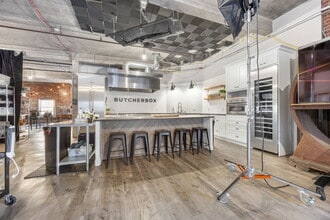 58 Pulaski St, Peabody, MA à louer Photo intérieure- Image 2 de 5