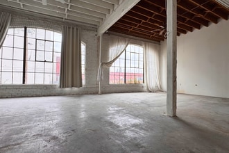 3430 S Hill St, Los Angeles, CA for lease Interior Photo- Image 1 of 7