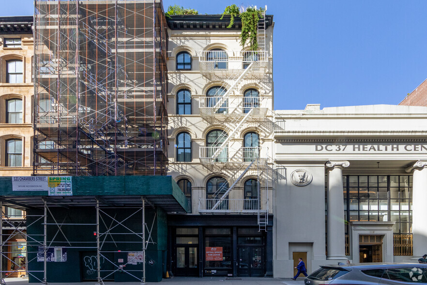 119 Chambers St, New York, NY for sale - Building Photo - Image 1 of 1