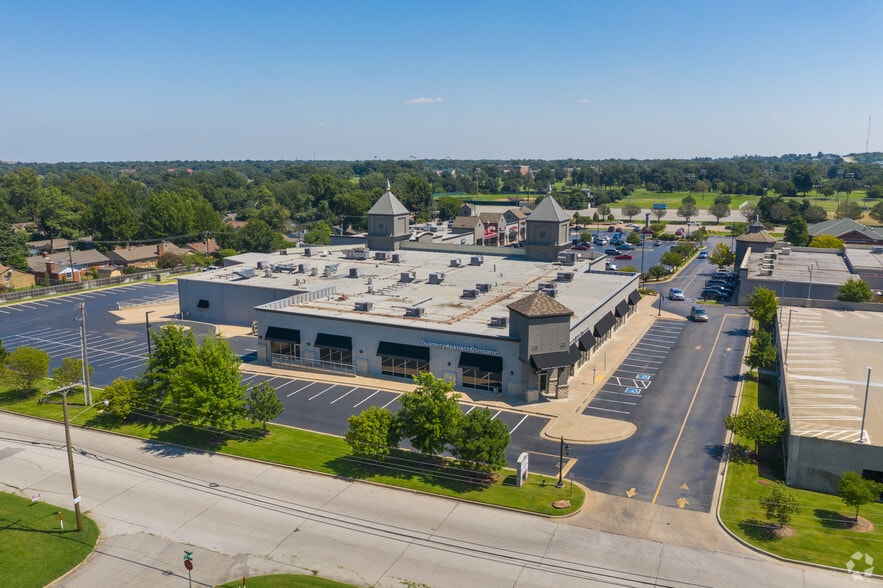 6006-6040 S Yale Ave, Tulsa, OK à louer - Photo du bâtiment - Image 3 de 21
