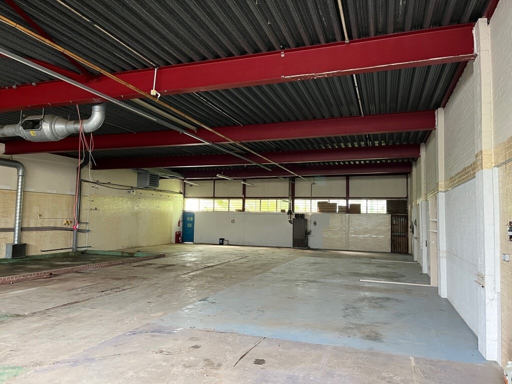 15 Faraday Clos, Washington, TWR NE38 8QA - Unit 17 -  - Interior Photo - Image 1 of 2