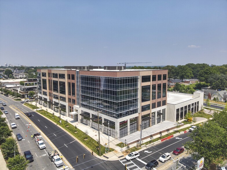 2825 South Boulevard, Charlotte, NC for lease - Building Photo - Image 1 of 4