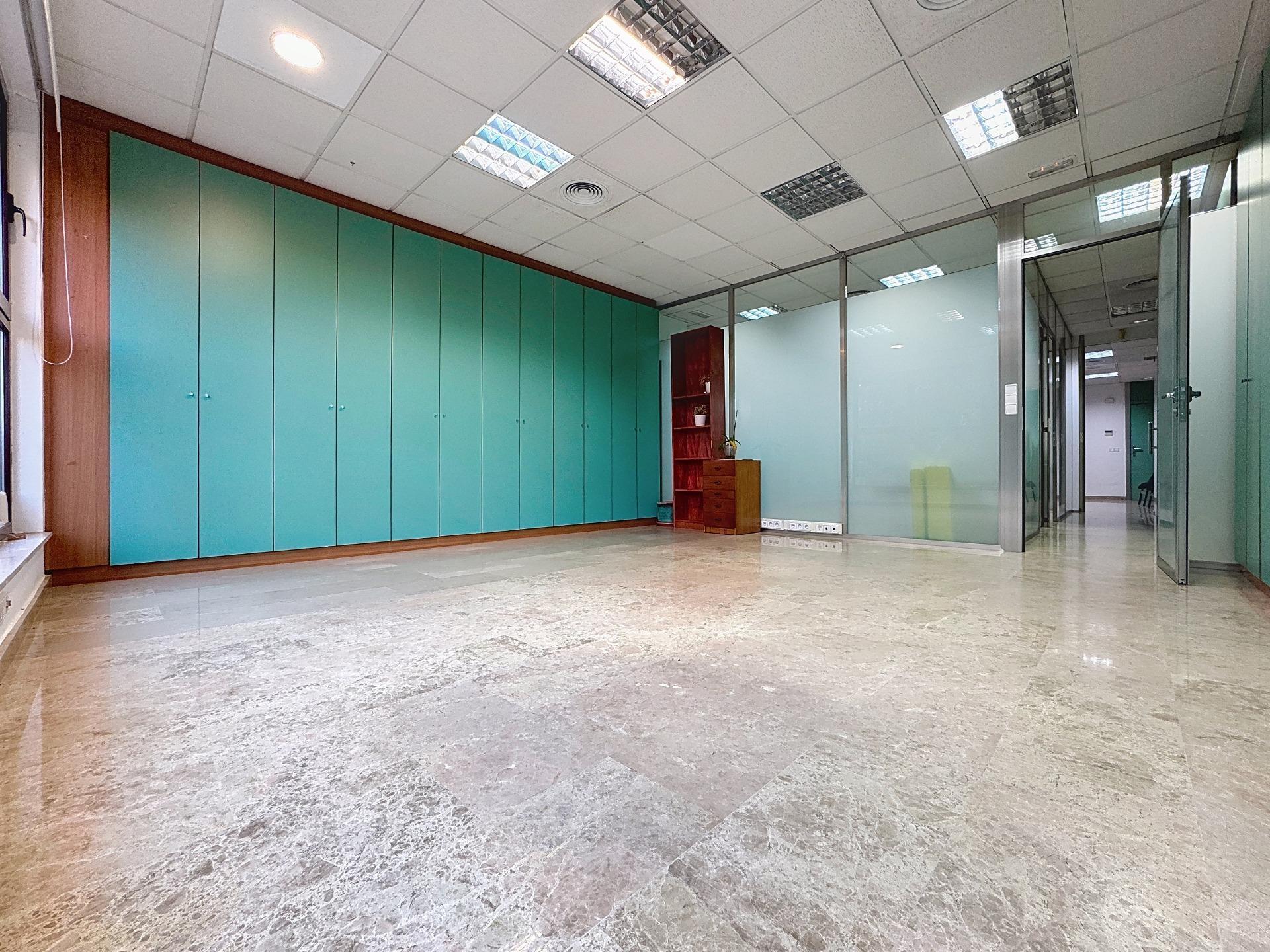 Carrer del Profesor Idilio Gimeno, 6, Torrent, Valencia for sale Building Photo- Image 1 of 31