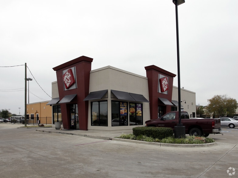 5600-5610 Gulfton Dr, Houston, TX for lease - Building Photo - Image 3 of 3