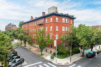 Plus de détails pour 2300 N Charles St, Baltimore, MD - Bureau à vendre