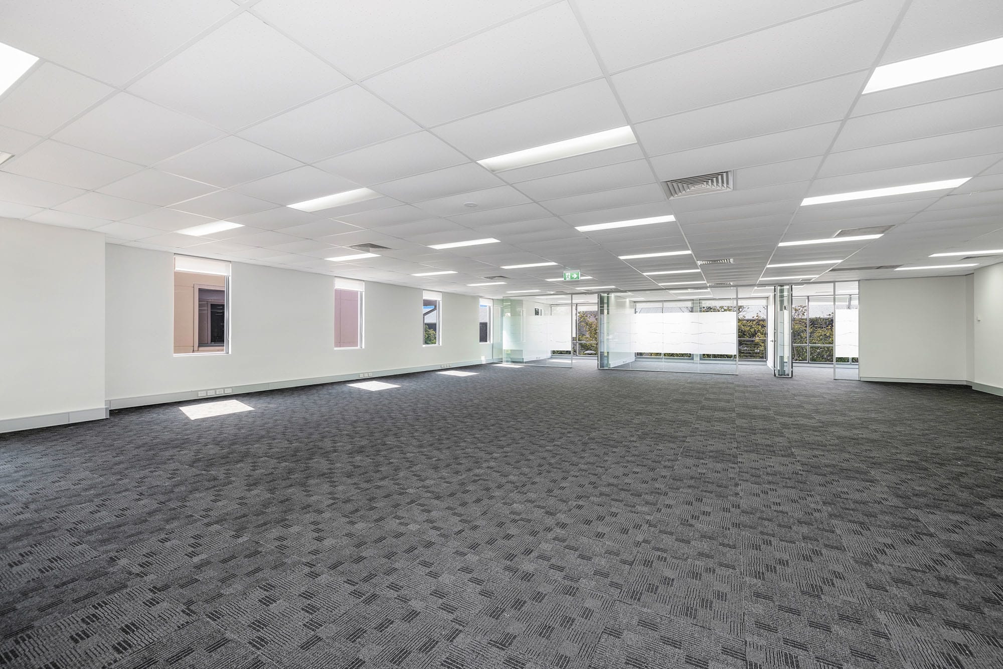 49 Frenchs Forest Rd E, Frenchs Forest for lease Interior Photo- Image 1 of 5