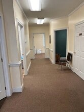 4922-4948 Windy Hill Dr, Raleigh, NC for lease Interior Photo- Image 2 of 8