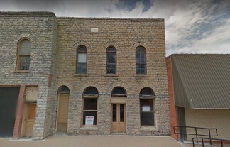 Plus de détails pour 509 E Wallace St, San Saba, TX - Commerce de détail à louer