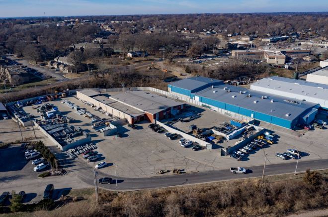 7616-7618 Wedd St, Overland Park, KS à vendre - Photo du bâtiment - Image 1 de 1