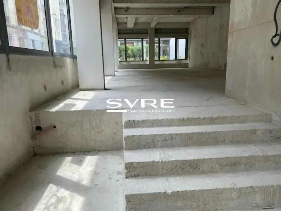 Commerce de détail dans Marseille à louer Photo intérieure- Image 1 de 5