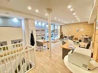 Plus de détails pour Commerce de détail à louer