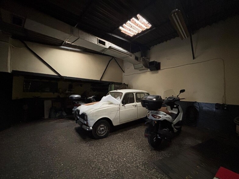 Retail in Cáceres, Cáceres for sale - Building Photo - Image 2 of 18