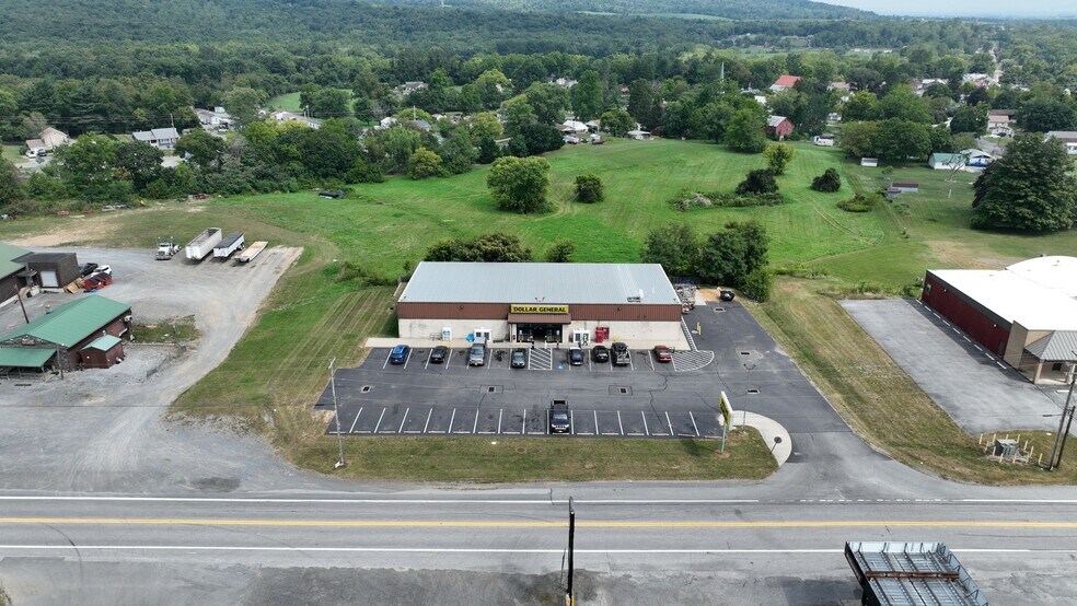 134 Path Valley Rd, Fort Loudon, PA à vendre - Photo du bâtiment - Image 2 de 6