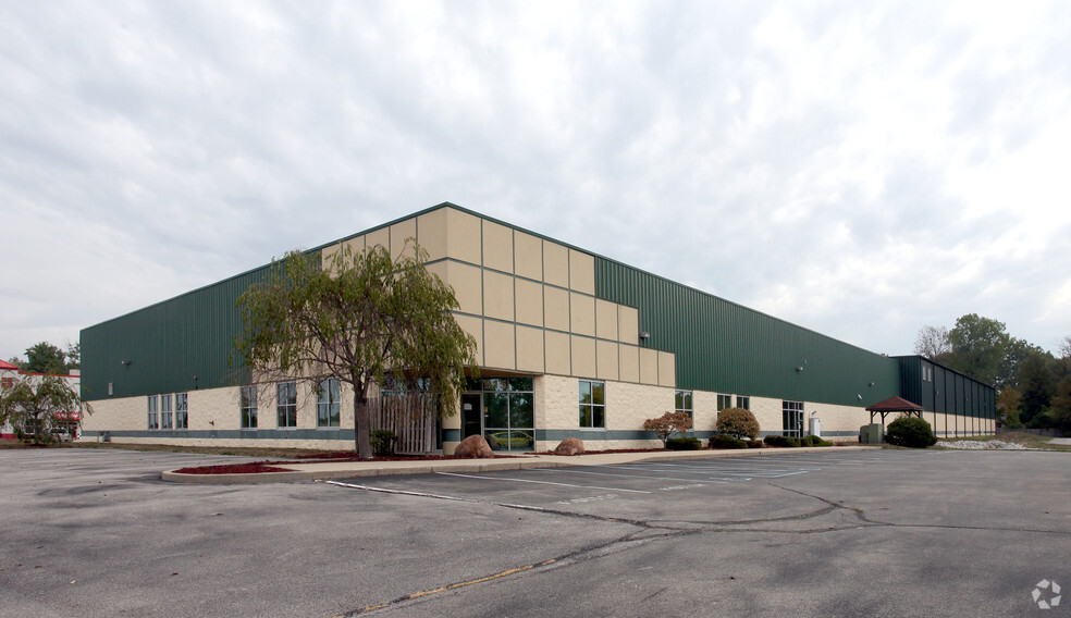 915 Western Dr, Indianapolis, IN for lease - Primary Photo - Image 1 of 6