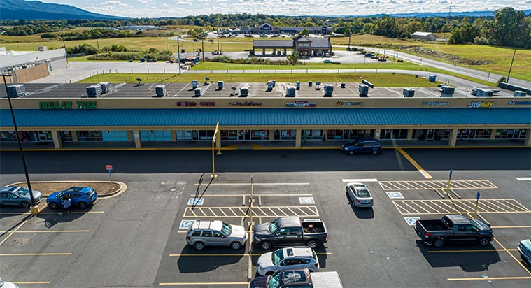 473-477 W Reservoir Rd, Woodstock, VA à louer - Photo du bâtiment - Image 2 de 6