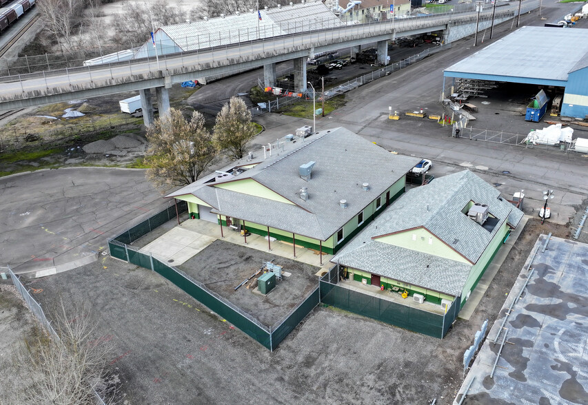 2121 St Francis Ln, Vancouver, WA for lease - Building Photo - Image 2 of 2