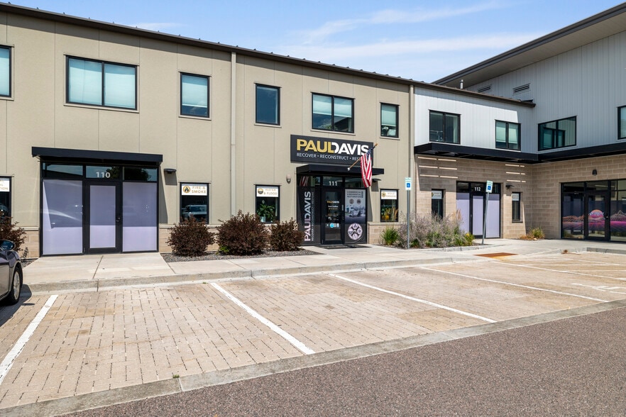 2026-2027 Bear Mountain Dr, Fort Collins, CO for sale - Building Photo - Image 1 of 10