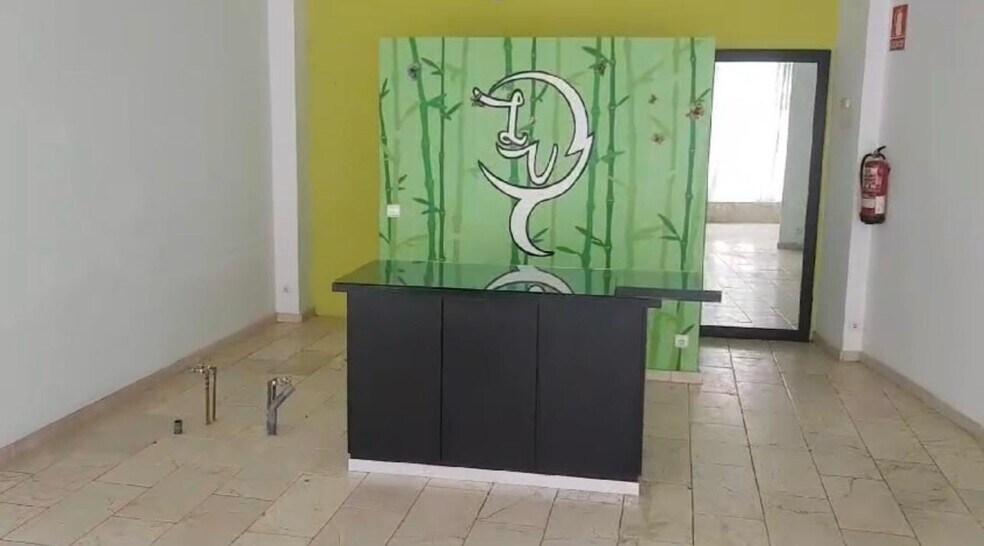 Commerce de détail dans Córdoba, Córdoba à vendre - Photo du bâtiment - Image 2 de 3