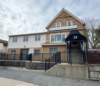 Plus de détails pour 24 Lake Ave, Worcester, MA - Commerce de détail à vendre