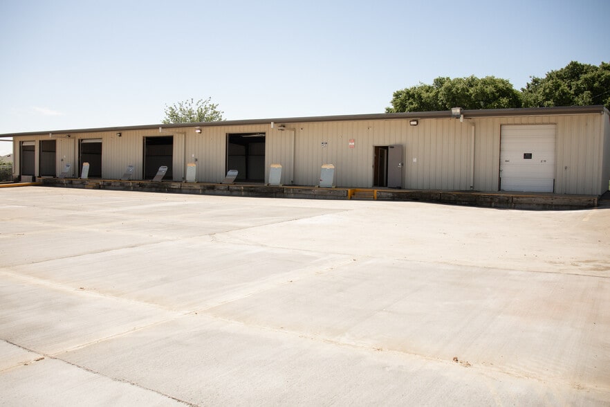 4809 Marshall St, Sherman, TX for lease - Building Photo - Image 3 of 10