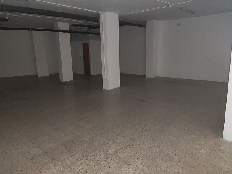Immeuble residentiel dans L'Hospitalet de Llobregat, Barcelona à vendre - Photo intérieure - Image 1 de 1
