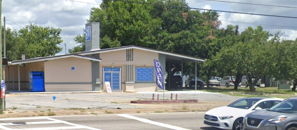 700 Eglin Pky NE, Fort Walton Beach, FL for sale - Building Photo - Image 3 of 5