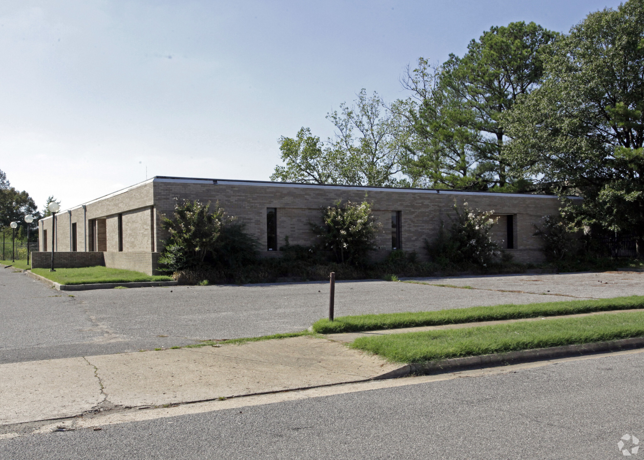 3121 Directors Row, Memphis, TN à vendre Photo principale- Image 1 de 1