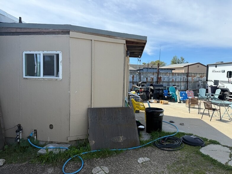 11443 Nardo St, Ventura, CA à vendre - Photo du bâtiment - Image 3 de 5