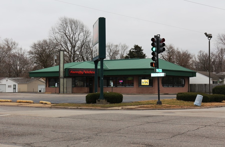 1802 N Grand Ave E, Springfield, IL for lease - Primary Photo - Image 1 of 1