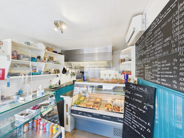 28 Main St, Prestwick for sale - Building Photo - Image 2 of 7