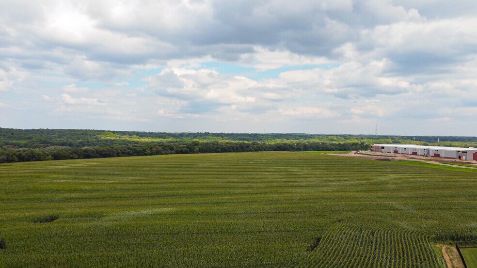 Route 31 & I-90, West Dundee, IL à vendre - Aérien - Image 2 de 2