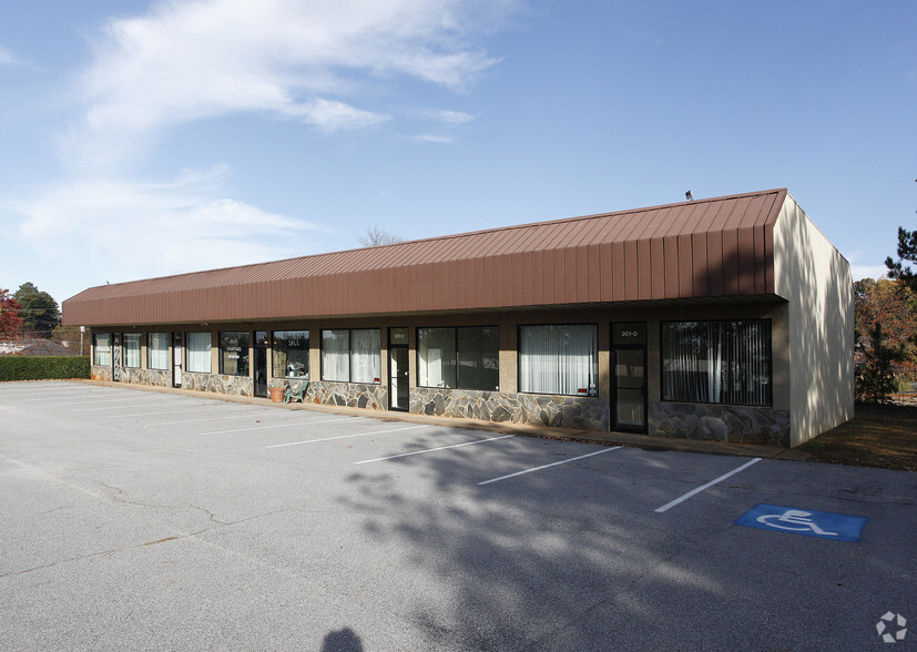 301 White Ingram Pky, Dallas, GA for lease - Building Photo - Image 1 of 3