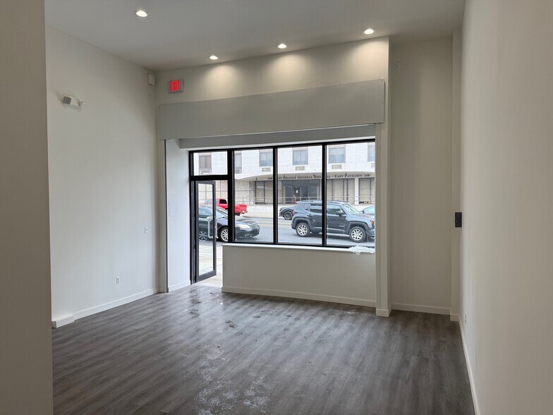 225-233 Central Ave, East Orange, NJ à vendre - Photo du bâtiment - Image 2 de 7