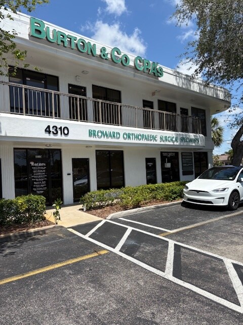 4310 Sheridan St, Hollywood, FL à vendre Photo du bâtiment- Image 1 de 39