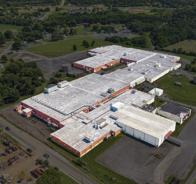 715 E 2nd St, Stevenson, AL à louer - Photo principale - Image 1 de 44