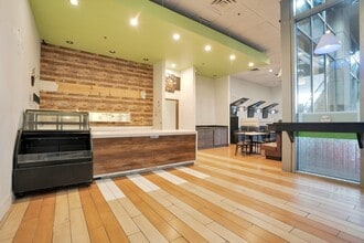 121-189 S Orange Ave, Orlando, FL for lease Interior Photo- Image 2 of 14