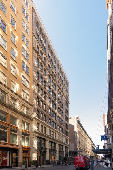 22 W 19th St, New York, NY for lease - Primary Photo - Image 1 of 6