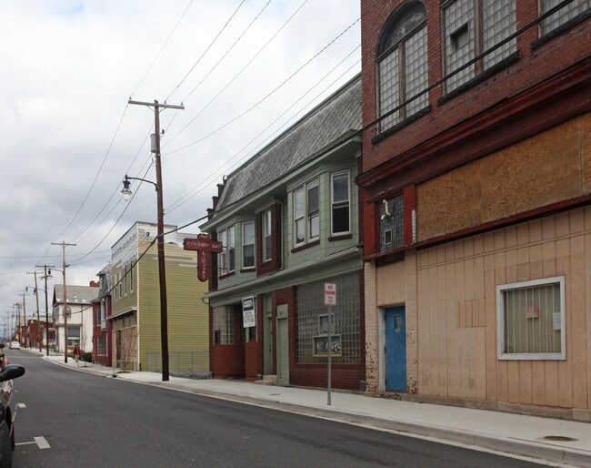 More details for 218-222 Virginia Ave, Cumberland, MD - Office/Retail for Lease